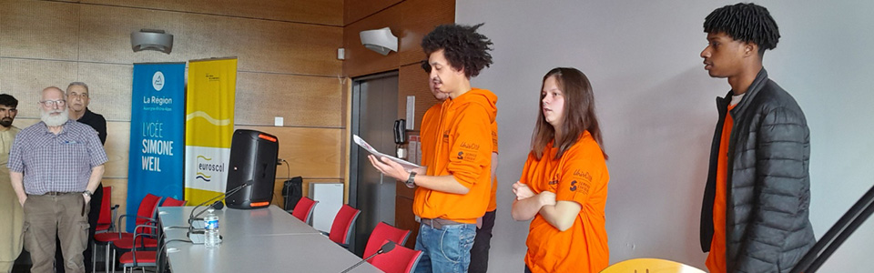 purplesea-pano-02.jpg purplesea-pano-02.jpg